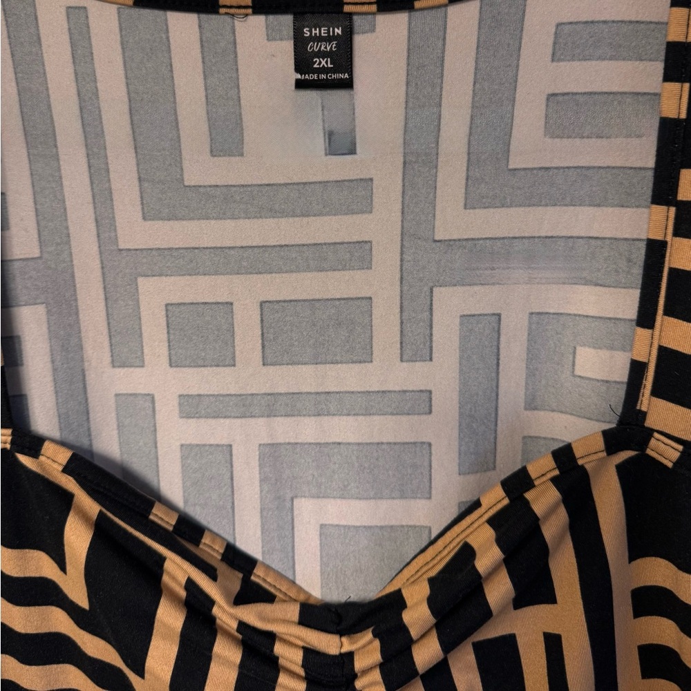 Privé Plus Black Latte Geometric Print Sweetheart Neck Bodycon Dress SHEIN XXL - Picture 6 of 8